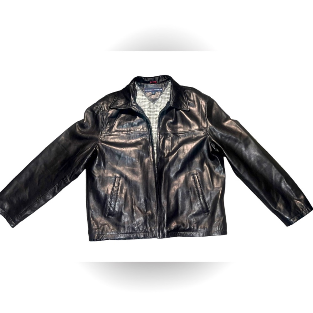 Sold❌Tommy Hilfiger mens genuine leather jacket| size large